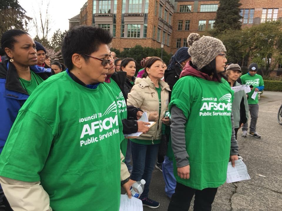 UW Laundry RALLY 32818